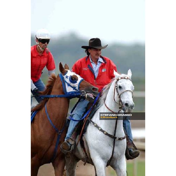 trainer Dallas Keen at right Dallas, Gran Prairie racetrack 26th october 2004 ph. Stefano Grasso