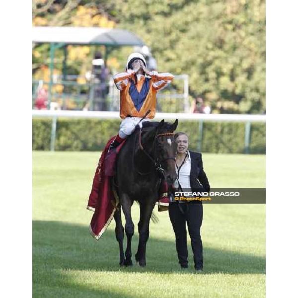 Andrasch Starke on Danedream wins the Qatar Prix de L\'Arc de Triomphe Paris-Longchamp racetrack, 2nd oct. 2011 ph.Stefano Grasso