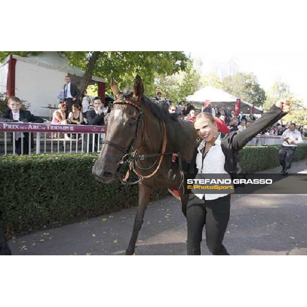 Andrasch Starke on Danedream wins the Qatar Prix de L\'Arc de Triomphe Paris-Longchamp racetrack, 2nd oct. 2011 ph.Stefano Grasso