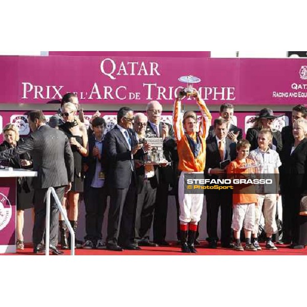 Andrasch Starke on Danedream wins the Qatar Prix de L\'Arc de Triomphe Paris-Longchamp racetrack, 2nd oct. 2011 ph.Stefano Grasso