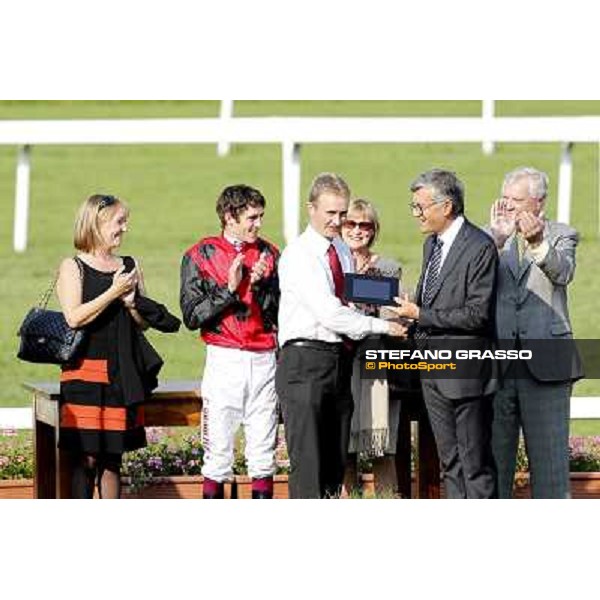 prize giving ceremony of the Premio Vittorio di Capua Milano - San Siro racetrack, 24th sept.2011 ph.Stefano Grasso