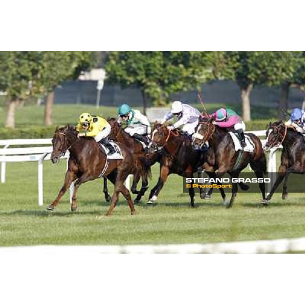 Mirco Demuro on Khor Sheed goes to win the Premio Sergio Cumani Milano - San Siro racetrack, 24th sept.2011 ph.Stefano Grasso