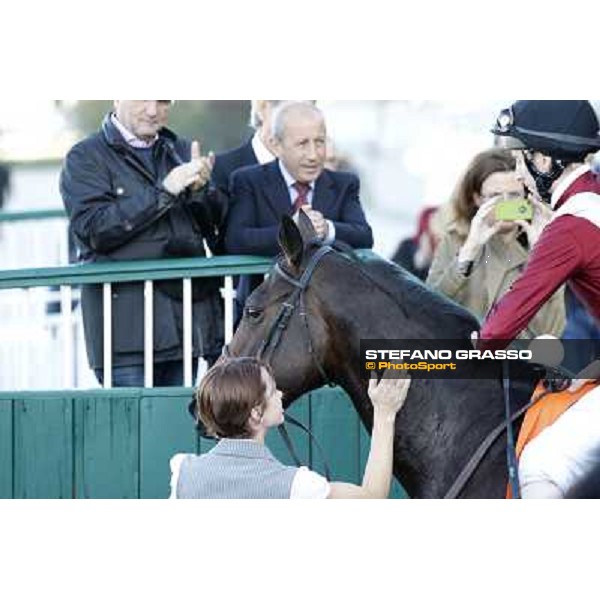 Martin Dwyer and Nayarra after winning the Gran Criterium Milano - San Siro racetrack, 9th oct. 2011 ph.Stefano Grasso