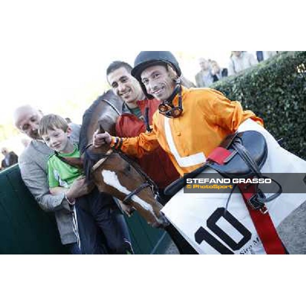 Mario Esposito and Temida after winning the Premio Verziere-Memorial Aldo Cirla Milano - San Siro racetrack, 9th oct. 2011 ph.Stefano Grasso