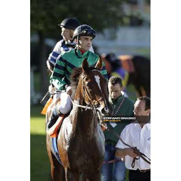 Dario Vargiu on Lui e La Luna after the finish of the Gran Criterium Milano - San Siro racetrack, 9th oct. 2011 ph.Stefano Grasso