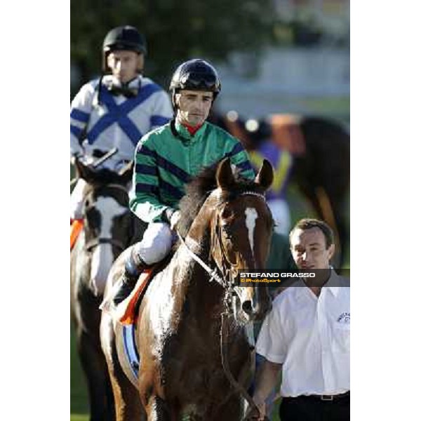 Dario Vargiu on Lui e La Luna after the finish of the Gran Criterium Milano - San Siro racetrack, 9th oct. 2011 ph.Stefano Grasso