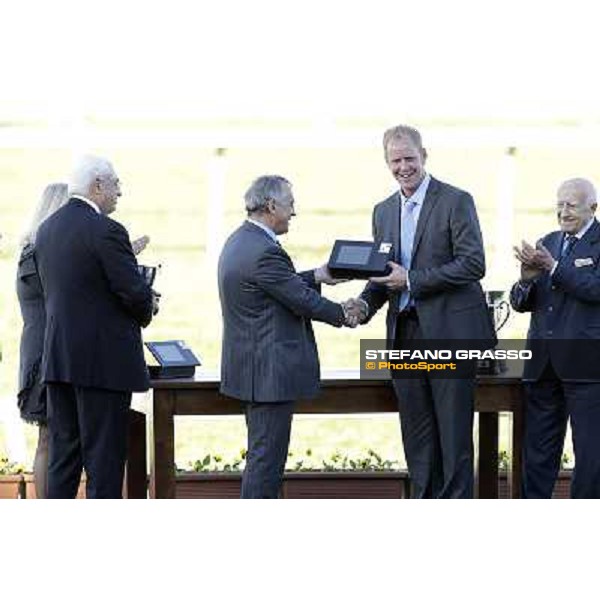 prize giving ceremony of the Gran Criterium Milano - San Siro racetrack, 9th oct. 2011 ph.Stefano Grasso