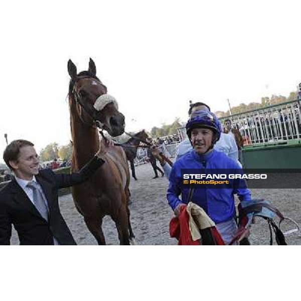 Frankie Dettori on Campanologist wins the Gran Premio del Jockey Club Milano - San Siro racetrack, 16th oct. 2011 ph.Stefano Grasso