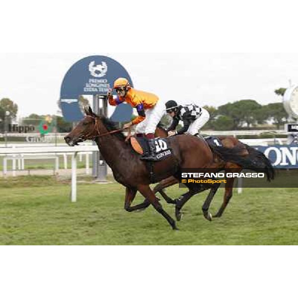 Fabio Branca on Quiza Quiza Quiza wins the Premio Lydia Tesio Longines Rome, 23rd oct. 2011 ph.Stefano Grasso