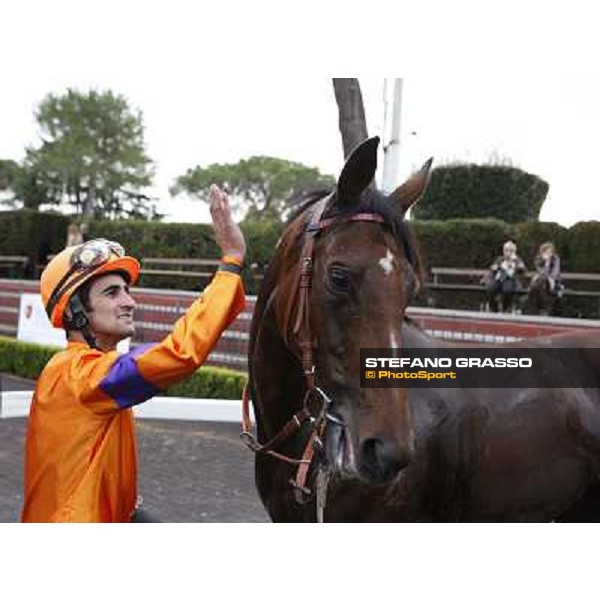 Fabio Branca and Quiza Quiza Quiza after winning the Premio Lydia Tesio Longines Rome, 23rd oct. 2011 ph.Stefano Grasso