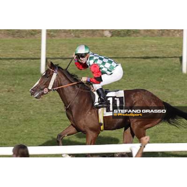 Umberto Rispoli on Star Kodiak wins the Premio Ubaldo Pandolfi Rome, 23rd oct. 2011 ph.Stefano Grasso