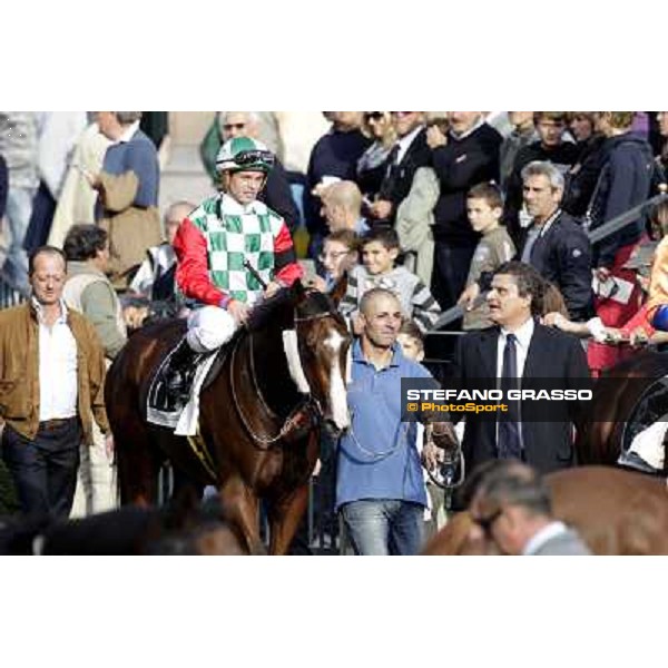 Umberto Rispoli on Star Kodiak returns home after winning the Premio Ubaldo Pandolfi Rome, 23rd oct. 2011 ph.Stefano Grasso