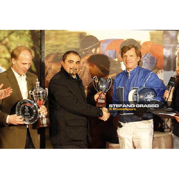 Thomas Konvenoja with Brad De Veluwe wins the Gran Premio Paolo e Orsino Orsi Mangelli Milan - San Siro racetrack, 1st nov. 2011 ph.Stefano Grasso