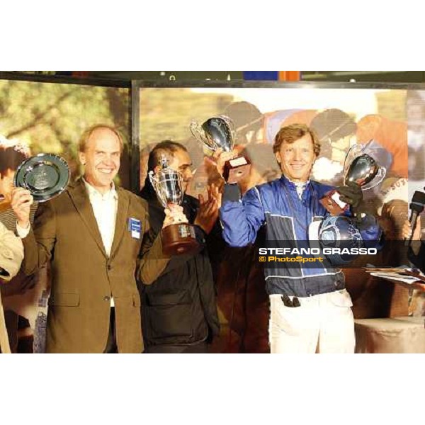 Thomas Konvenoja with Brad De Veluwe wins the Gran Premio Paolo e Orsino Orsi Mangelli Milan - San Siro racetrack, 1st nov. 2011 ph.Stefano Grasso