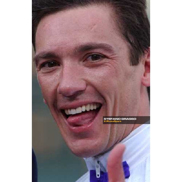 Frankie Dettori winner with Wilko of Bessener Trust Breeders\' Cup Juvenile Dallas 30th october 2004 ph. Stefano Grasso