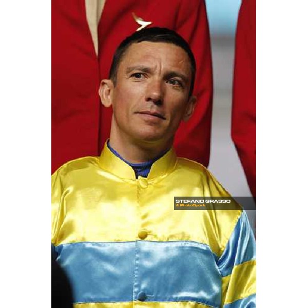 Frankie Dettori wins the Cathay Pacific International Jockeys\' Championship Hong Kong - Happy Valley racecourse, 7th dec. 2011 ph.Stefano Grasso