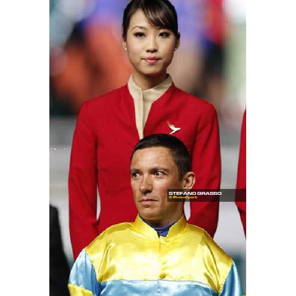 Frankie Dettori wins the Cathay Pacific International Jockeys\' Championship Hong Kong - Happy Valley racecourse, 7th dec. 2011 ph.Stefano Grasso