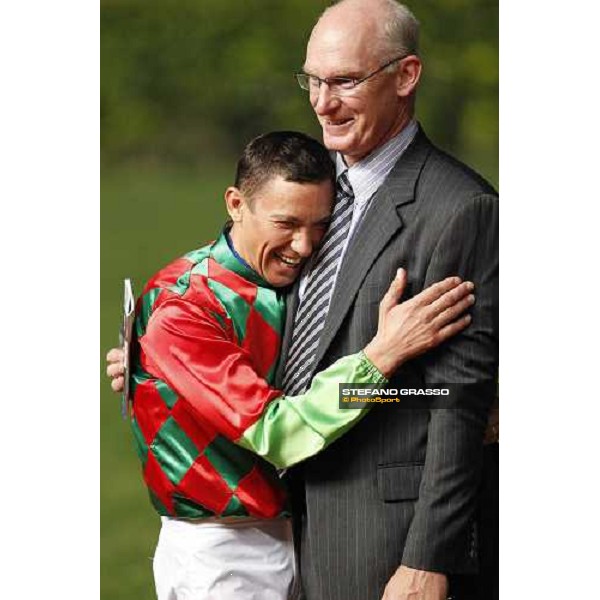 Frankie Dettori wins the Cathay Pacific International Jockeys\' Championship Hong Kong - Happy Valley racecourse, 7th dec. 2011 ph.Stefano Grasso