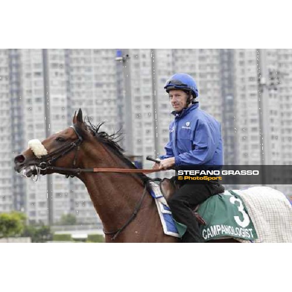 Morning trackworks at Sha Tin racecourse - Campanologist Hong Kong, 9th dec. 2011 ph.Stefano Grasso