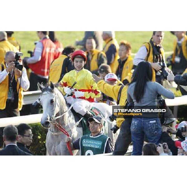 M.Chadwick on California Memory wins the Cathay Pacific Hong Cup Hong Kong, 11th dec. 2011 ph.Stefano Grasso