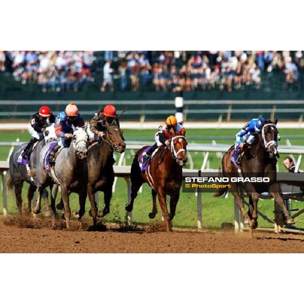last few meters of Breeders\' Cup Distaff. at right John Velazquez with Ashado leads. Dallas 30th october 2004 ph. Stefano Grasso