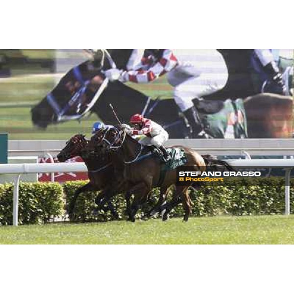 Brett Prebble on Lucky Nine wins the Cathay Pacific Hong Sprint Hong Kong, 11th dec. 2011 ph.Stefano Grasso