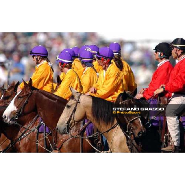 ponies waiting for runners at Lone Star Park Dallas 30th october 2004 ph. Stefano Grasso
