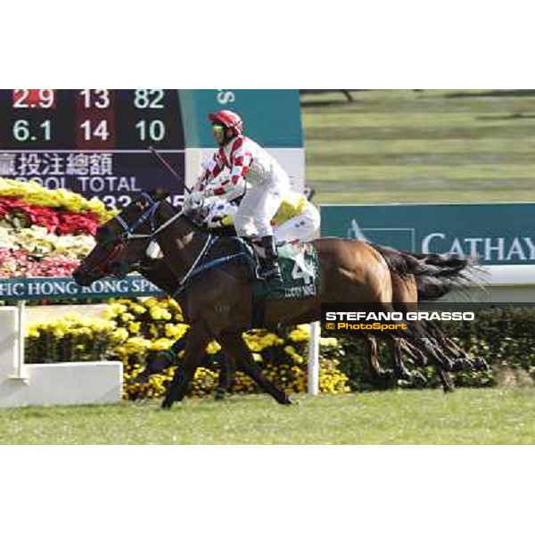 Brett Prebble on Lucky Nine wins the Cathay Pacific Hong Sprint Hong Kong, 11th dec. 2011 ph.Stefano Grasso