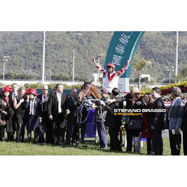 Brett Prebble on Lucky Nine wins the Cathay Pacific Hong Sprint Hong Kong, 11th dec. 2011 ph.Stefano Grasso