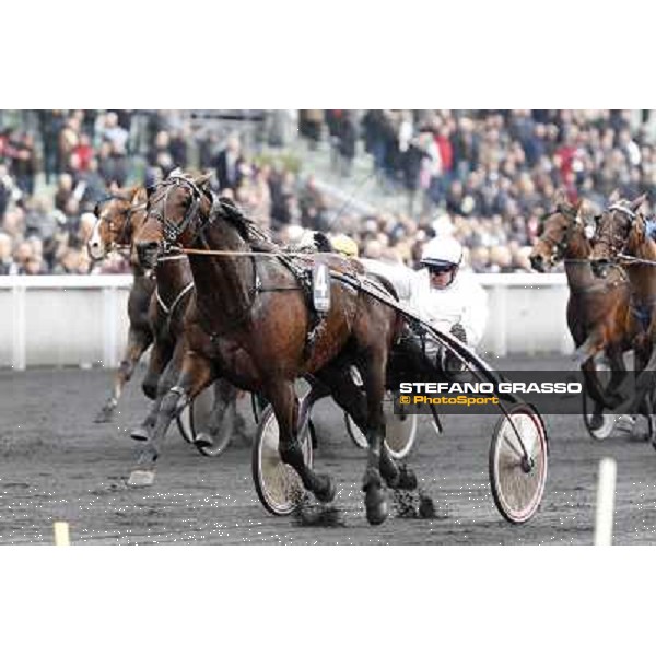 Franck Nivard and Yarrah Boko win the Prix du Luxembourg - Gr. III Paris - Vincennes, 28th january 2012 ph.Stefano Grasso