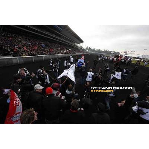 91° Prix d\'Amérique Marionnaud - Franck Nivard and Ready Cash parade after winning the 91° Prix d\'Amerique Paris - Vincennes racecourse , 29th january 2012 ph.Stefano Grasso