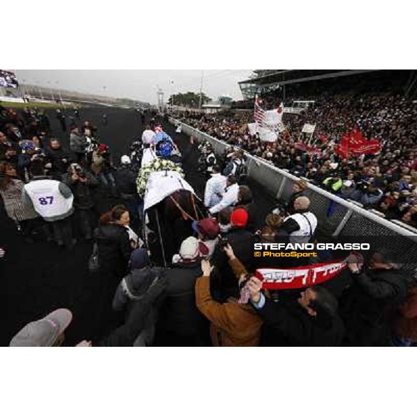 91° Prix d\'Amérique Marionnaud - Franck Nivard and Ready Cash parade after winning the 91° Prix d\'Amerique Paris - Vincennes racecourse , 29th january 2012 ph.Stefano Grasso