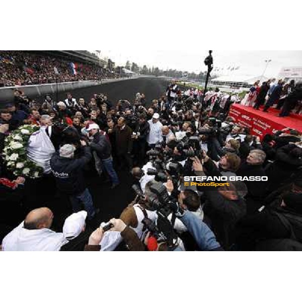 91° Prix d\'Amérique Marionnaud - Franck Nivard and Ready Cash parade after winning the 91° Prix d\'Amerique Paris - Vincennes racecourse , 29th january 2012 ph.Stefano Grasso