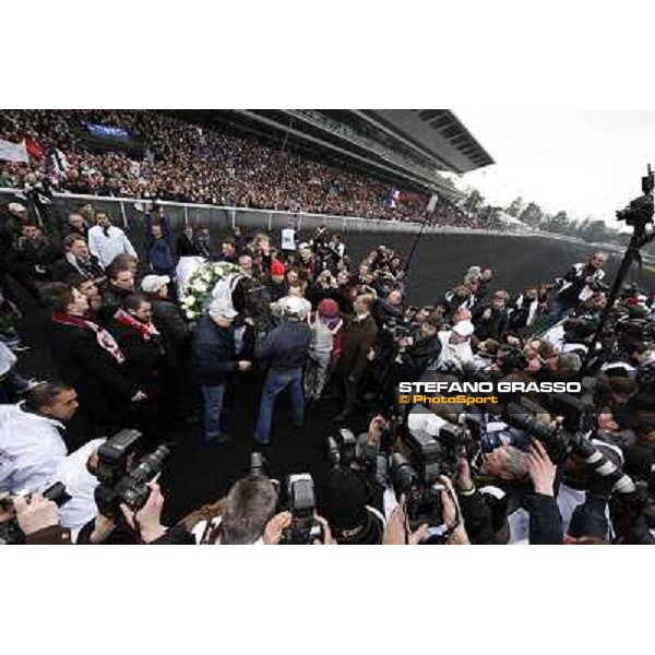 91° Prix d\'Amérique Marionnaud - Franck Nivard and Ready Cash parade after winning the 91° Prix d\'Amerique Paris - Vincennes racecourse , 29th january 2012 ph.Stefano Grasso