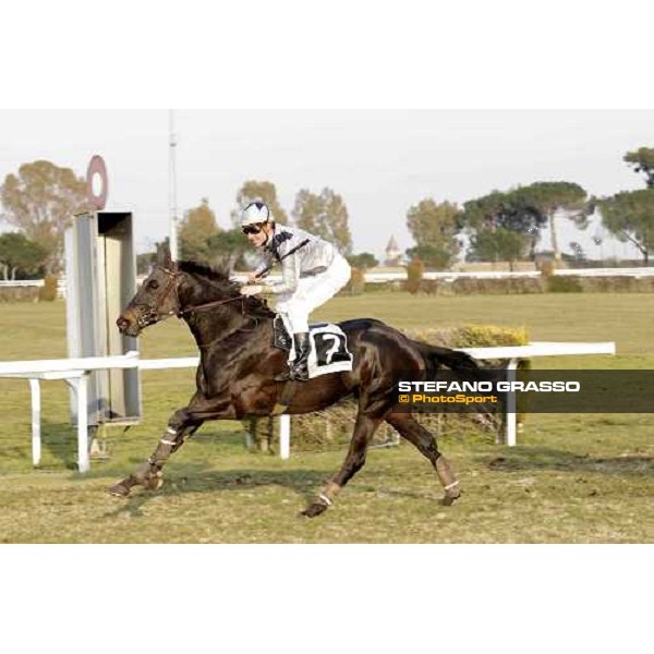 Ervan Chazelle with Suzhi wins the 64° Gran Corsa Siepi di Roma Rome, 13th febr. 2012 ph.Stefano Grasso