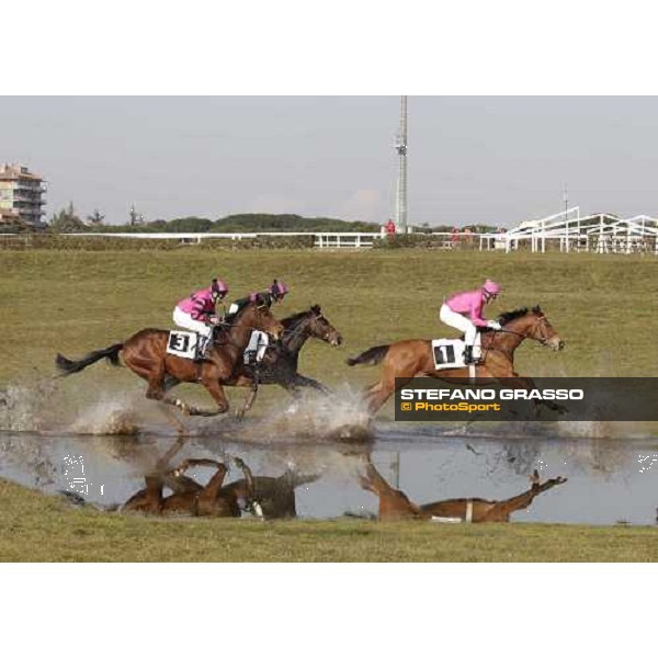 Raffaele Romano with Alba Reale wins the 123° Grande Steeple-Chase di Roma - Mem.Gen.Mario Argenton Rome, 13th febr. 2012 ph.Stefano Grasso