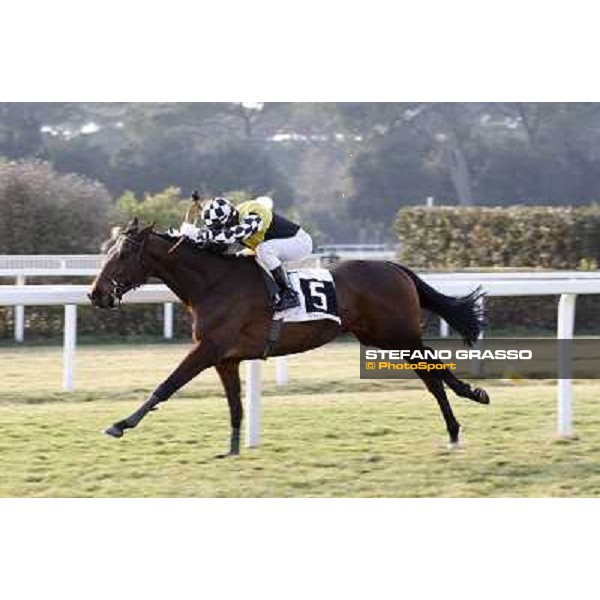 Marco Monteriso and Disappear wins the Premio Barbaricina Pisa - San Rossore racecourse, 4th march 2012 ph.Stefano Grasso