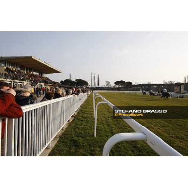 Grandstand and the finish line Pisa - San Rossore racecourse, 4th march 2012 ph.Stefano Grasso