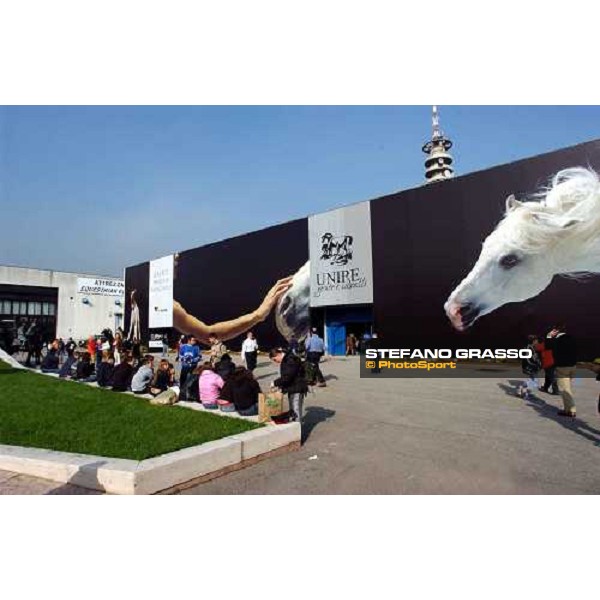 106.a Fiera Cavalli scolaresche in visita allo stand dell\' Unire Verona, 5 novembre 2004 ph. Stefano Grasso