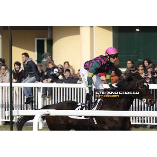 Cristiano di Stasio on Paso Lungo wins the Premio Thomas Rook Pisa - San Rossore racecourse, 4th march 2012 ph.Stefano Grasso