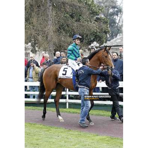 Dario Vargiu on Lui e la Luna Milano - San Siro racecourse,18th march 2012 ph.Stefano Grasso