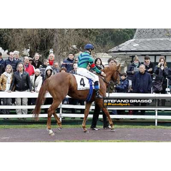 Dario Vargiu on Salure before the race Milano - San Siro racecourse,18th march 2012 ph.Stefano Grasso