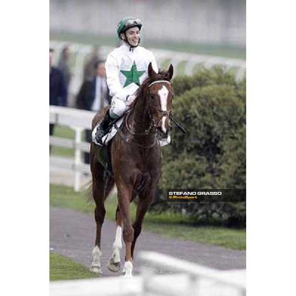 Federico Bossa returns home on Indian Drawn after winning the Premio Vignate Milano - San Siro racecourse,18th march 2012 ph.Stefano Grasso