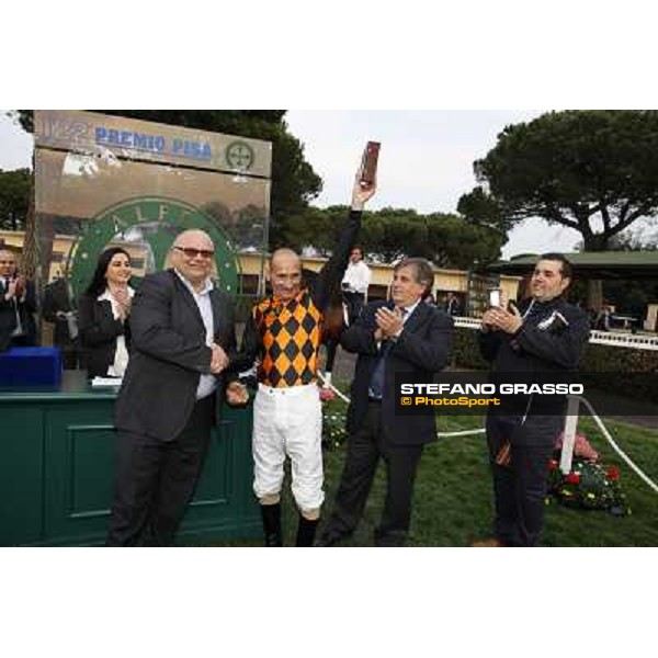 Stefano Landi on Facoltoso wins the 122° Premio Pisa Pisa - San Rossore racecourse, 25th march 2012 ph.Stefano Grasso