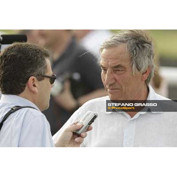 Luca Cumani during morning track works at Meydan Dubai, 28th march 2012 ph.Stefano Grasso