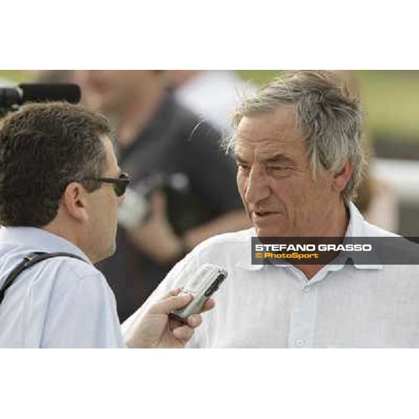 Luca Cumani during morning track works at Meydan Dubai, 28th march 2012 ph.Stefano Grasso