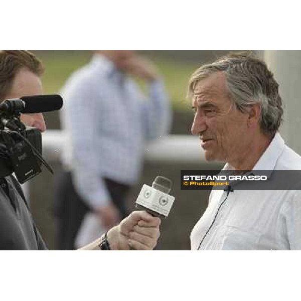 Luca Cumani during morning track works at Meydan Dubai, 28th march 2012 ph.Stefano Grasso