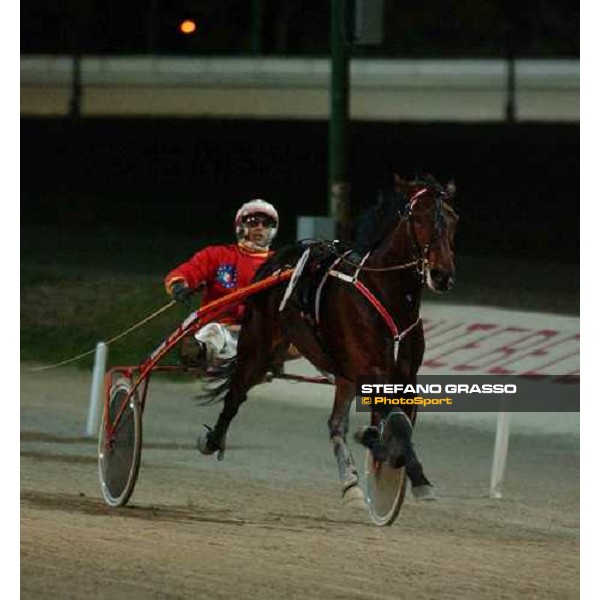 Roberto Vecchione with Ellymay wins Gran Premio Unire - Regione Autonoma Friuli Venezia Giulia Triest, 13 november 2004 ph. Stefano Grasso