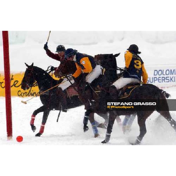 Cortina winter polo Cup 2004 Lake of Misurina febr. 21 2004 ph.Stefano Grasso