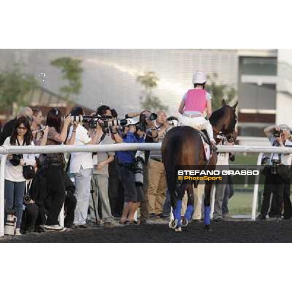 Morning track works - Chantal Sutherland and Game on Dude Dubai, Meydan racecourse - 30th march 2012 ph.Stefano Grasso